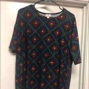 Lula Roe shirt
